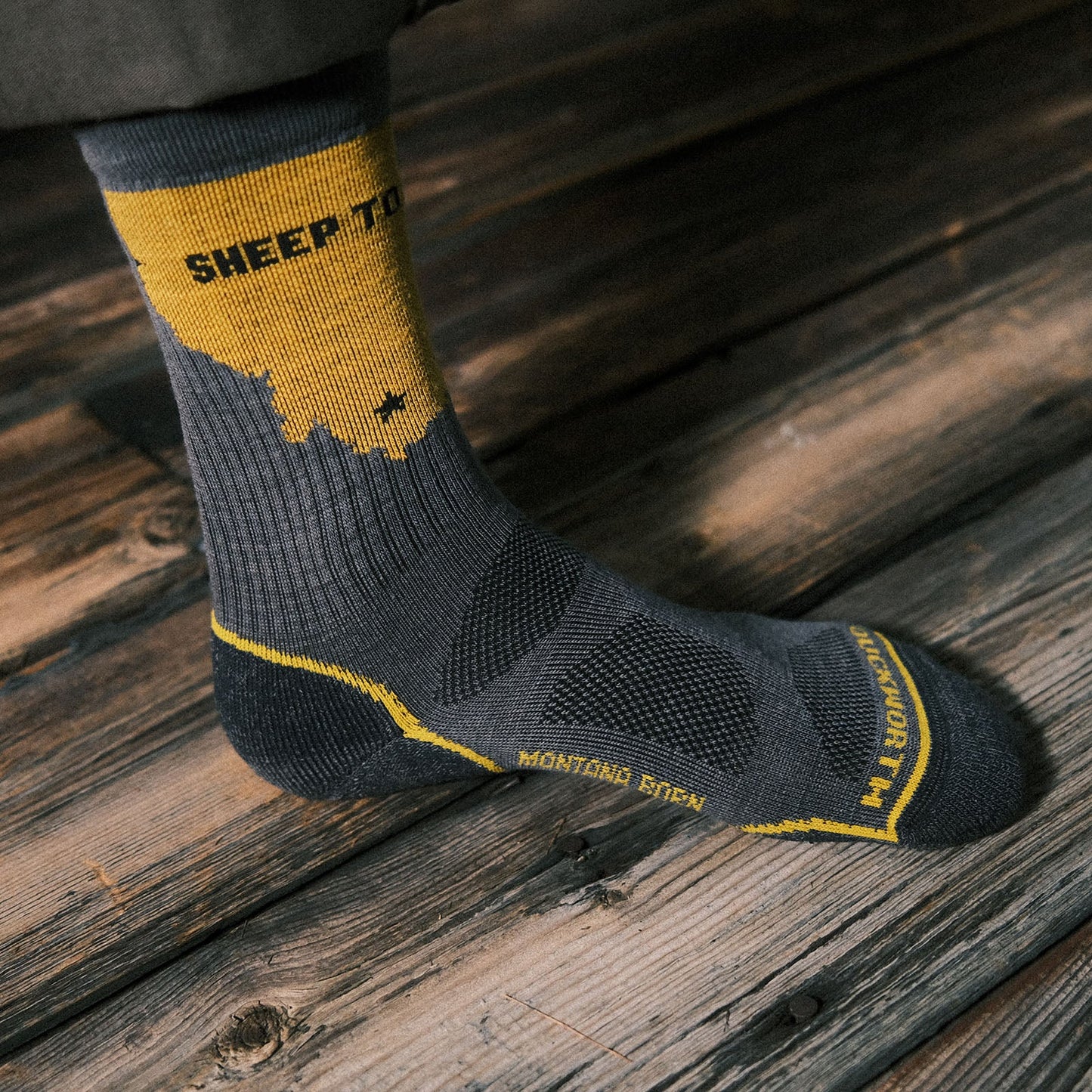 Lightweight Montana Footprint Crew Sock
